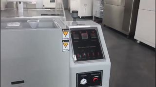 Badanie odporności na korozję w komorze solnej