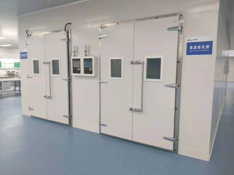 Komora do testowania naprzemiennego wysokiej i niskiej temperatury z wilgotnością B-TH Walk-In dla pojazdów elektrycznych/magazynowania energii